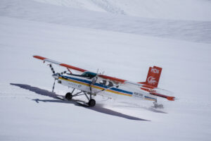Can a Plane Land in Snow? Exploring the Possibilities and Limitations