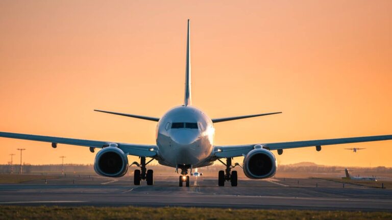 Starflite Aviation License Revoked After FAA Fraud Probe