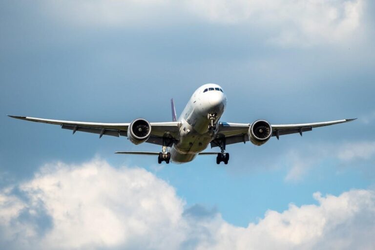 Airplane Travel Tips for a Smoother, Stress-Free Flight